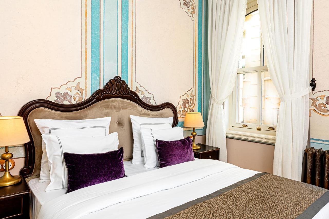 Meroddi Barnathan Otel İstanbul