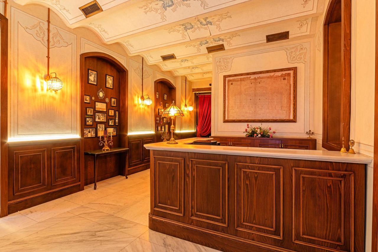 Meroddi Barnathan Otel